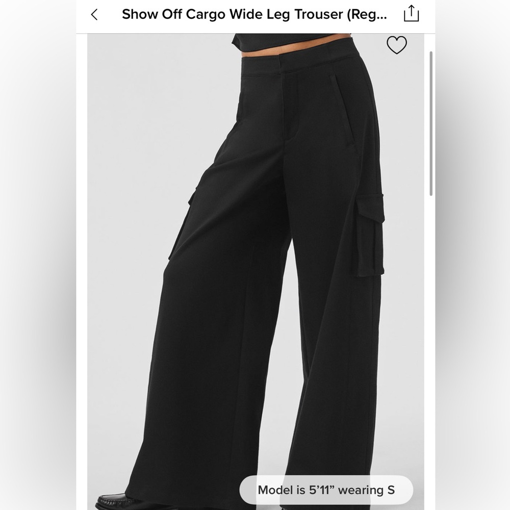 ALO YOGA NWOT Women Pants Small Black Wide Leg Cargo Show Off Trouser High Rise